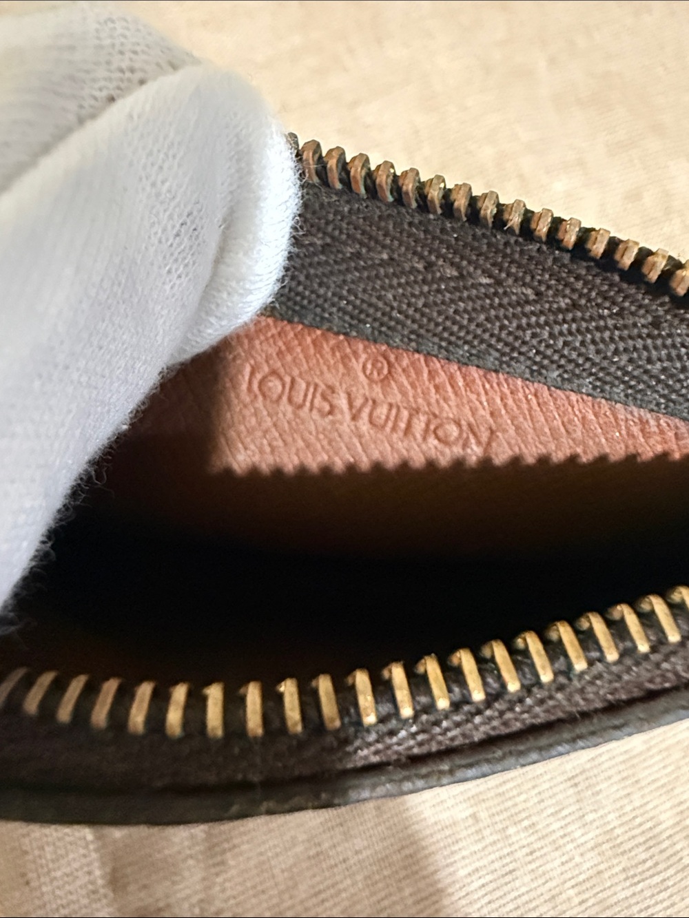 Authentic Louis Vuitton Brown Monogram Zip coin Mini Card Holder - Picture 7 of 10